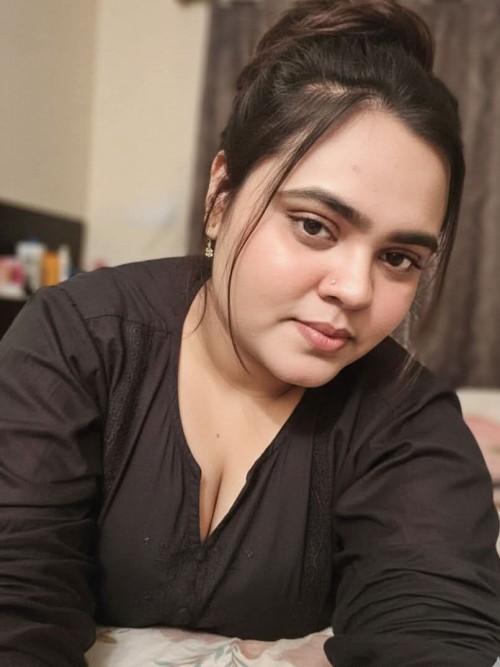 Nadiya Bhabhi Thirty first Night Romance (2025) App Conntent Bengali Short Video 720p HDRip x264 AAC 200MB Download